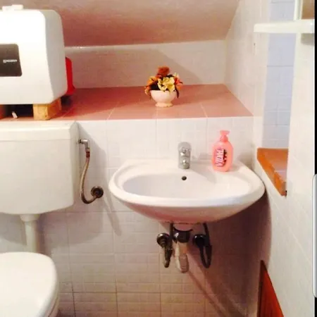 Tra Il Mare E La Montagna The Ligthouse Group Appartamento