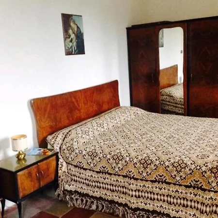 Appartement Tra Il Mare E La Montagna The Lighthouse Group