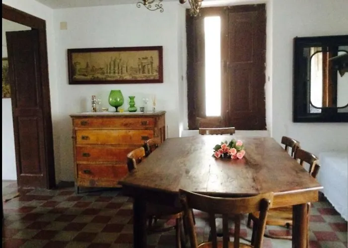 Tra Il Mare E La Montagna The Lighthouse Group דירה